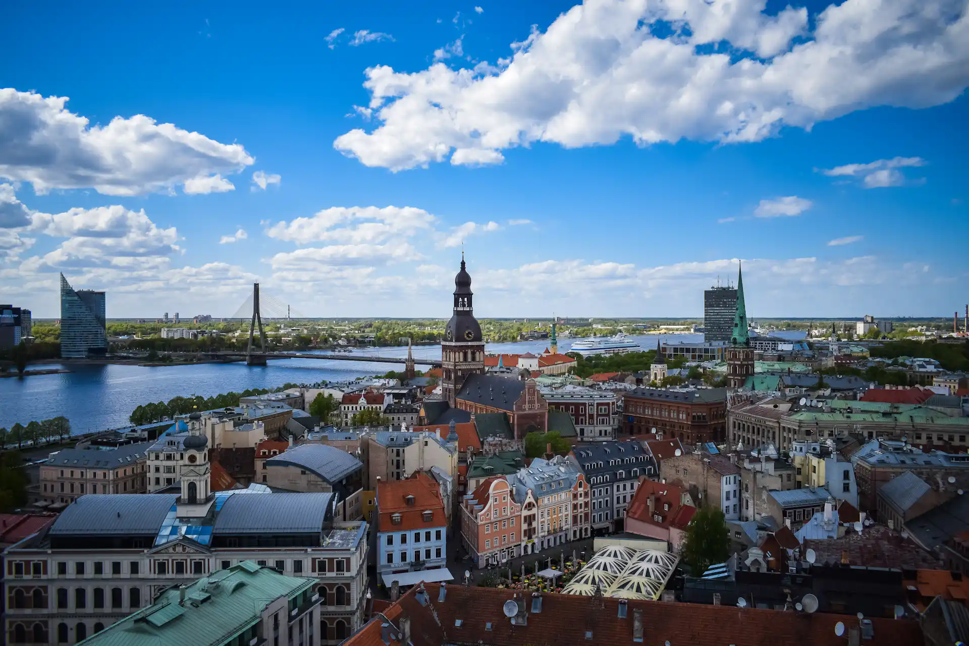 eSIM Plans for Latvia – Affordable Data Plans, Instant Activation